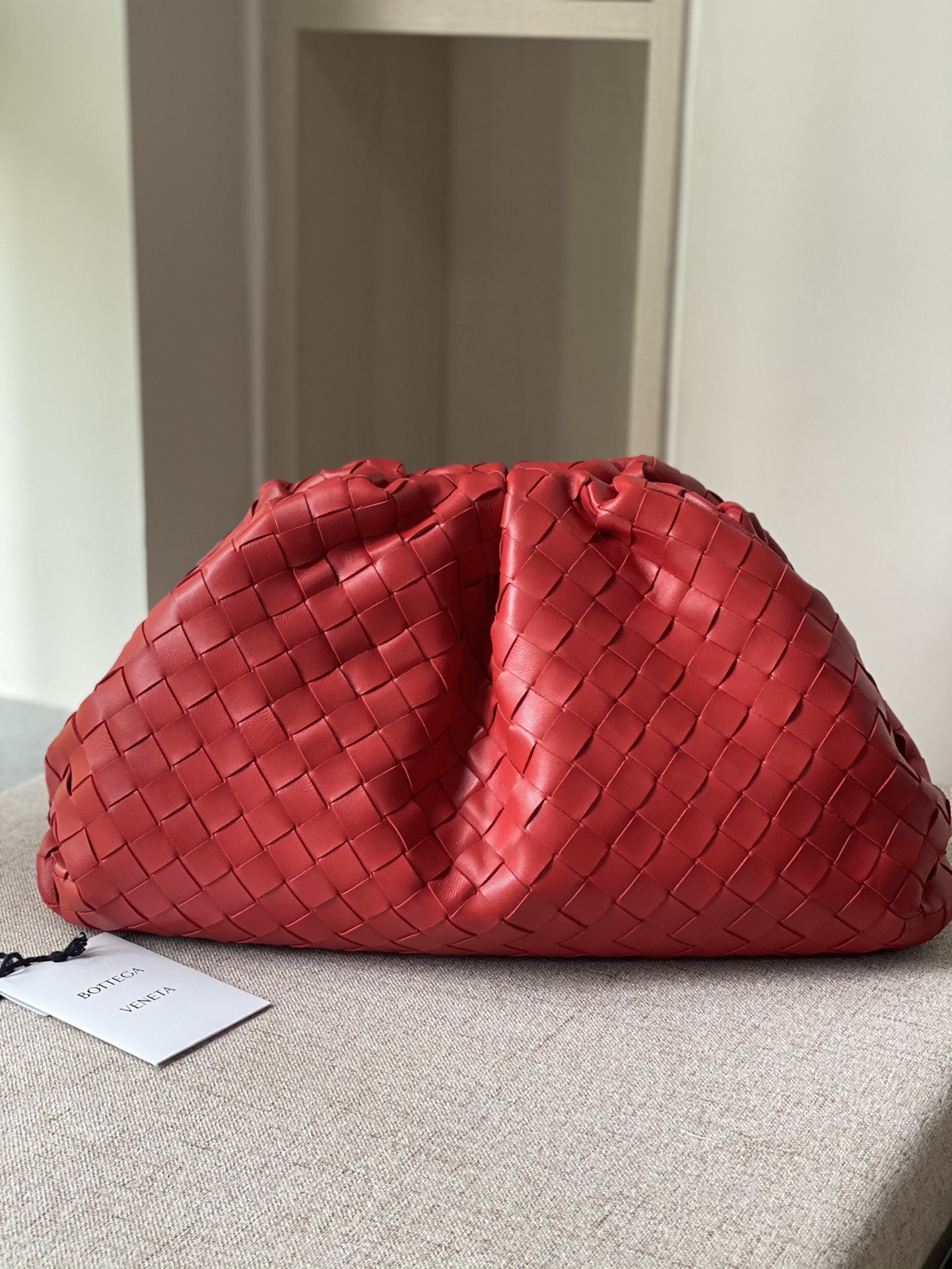 Big Pouch Intrecciato Leather Clutch Red